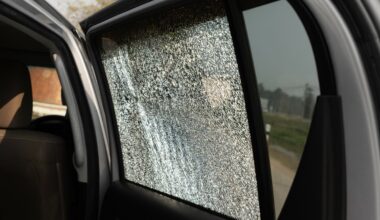 Advarer bilister i desember: - Blir rundstjålet dyre gaver