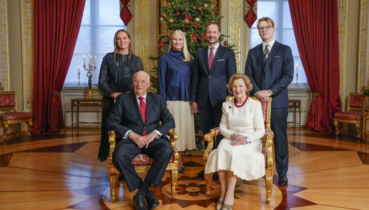 Kongefamiliens unike juletradisjoner: Fra London-turer til plumpudding