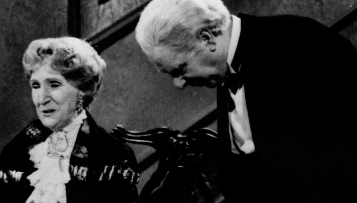 Grevinnen og hovmesteren sendt for tidlig