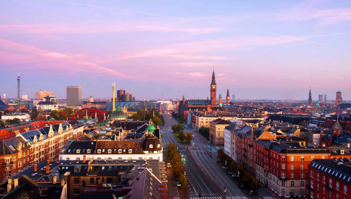 Kastet toåring i døden