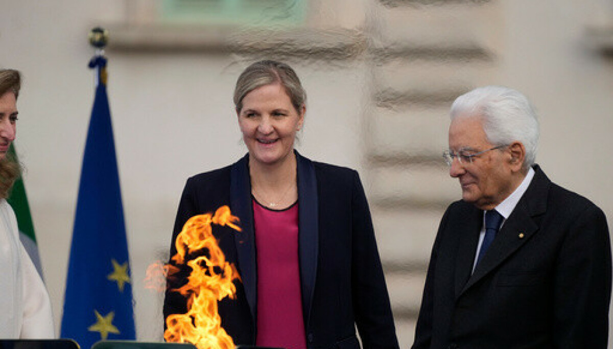 Danmarks idrettspresident kritiserer IOC for å tillate russiske utøvere