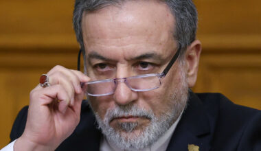 Trump truer Iran: Vil knuse dem