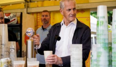 Jonas Gahr Støre lover endringer i skjenkereglene