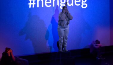 Kultur, Kvinesdal | «Heng Deg»: En sterk forestilling for skoleelever