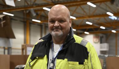 (+) Frå 23.000 til 44.000 pakkar - smp.no