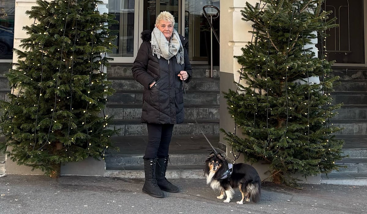 (+) – Det ringte på døra. Så var det bare å få på hunden sele og komme seg ut. - fvn.no