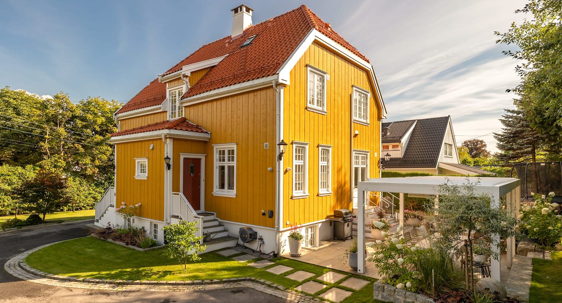 Suksessgründer flytter til Sverige: Selger boligen – E24