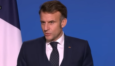 Macron vil snakke med Putin