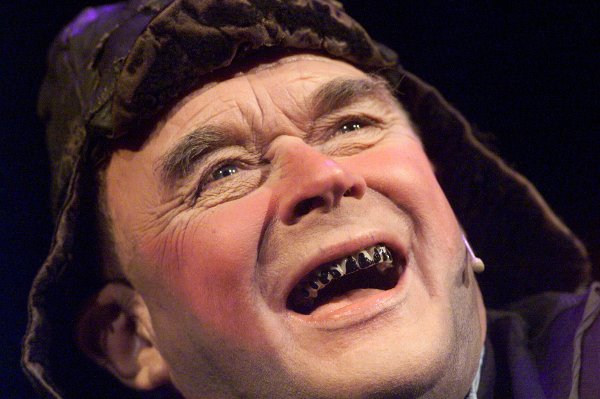 Arthur Arntzen under Oluf-forestilling i KulturHuset i Tromsø.
Foto: Yngve Olsen Sæbbe/NORDLYS