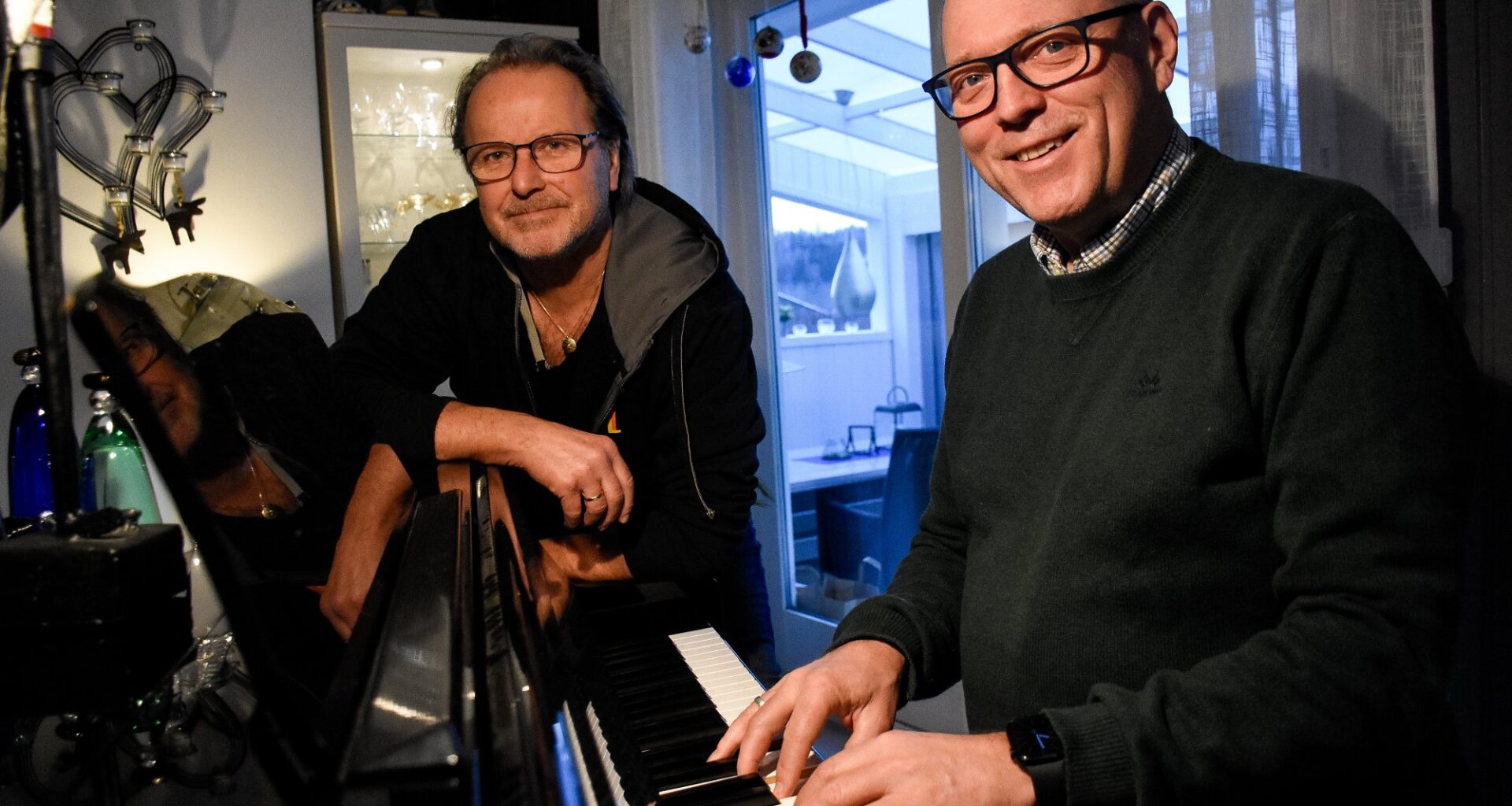 Kultur og underholdning, Konsert | Superstjerna mener disse to er blant landets beste: Begge bor i samme nabolag i Hønefoss