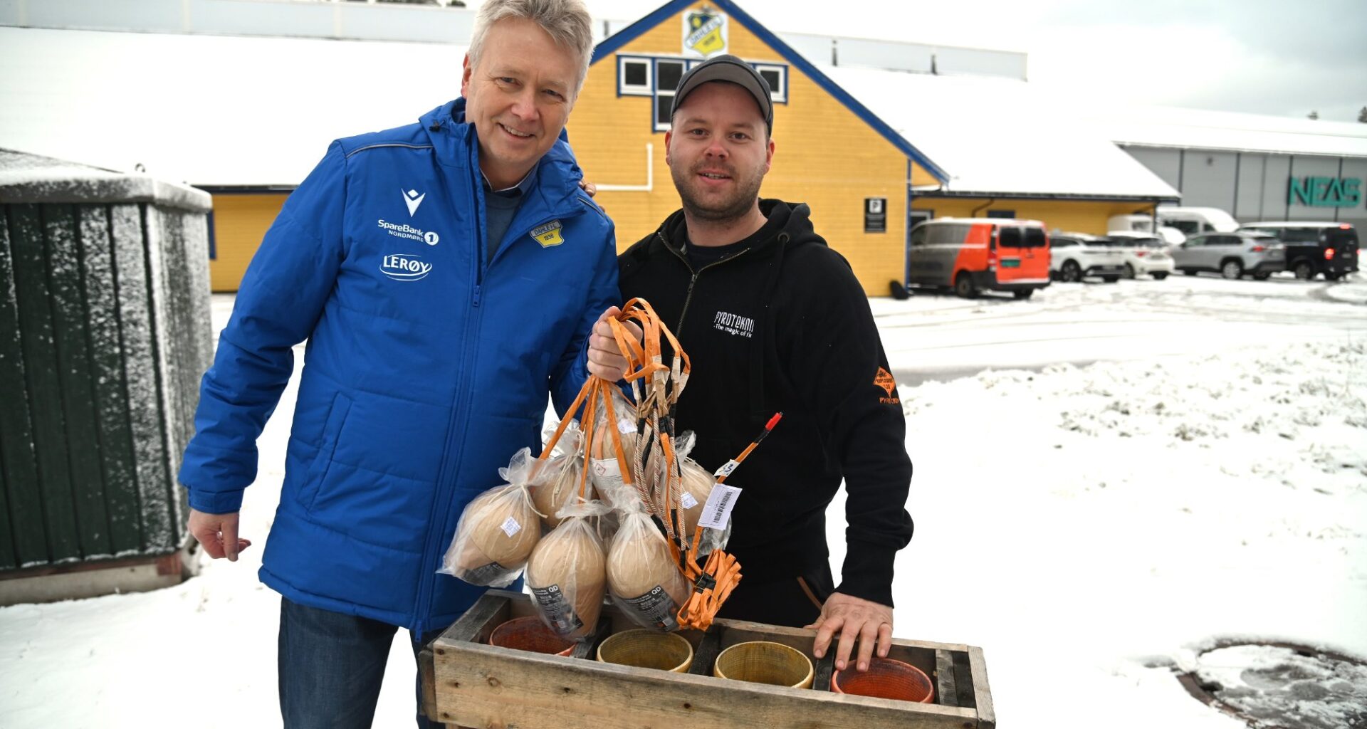Lover «sinnssykt bra» fyrverkeri i Kristiansund: – Veldig mange setter pris på det - Tidens Krav