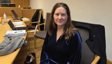 Vaksine-skade, Gunnveig Grødeland | Gunnveig Grødeland vitner i vaksine-søksmål: – Dette har vi ikke nok kunnskap om