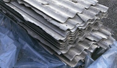 Asbest mistenkes gravd ned i Asker: Nå etterforsker kommunen - Budstikka