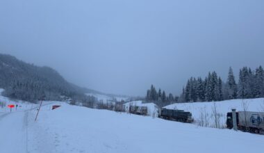 Nyheter, Trafikk | Utforkjøring på E6 nord for Mosjøen