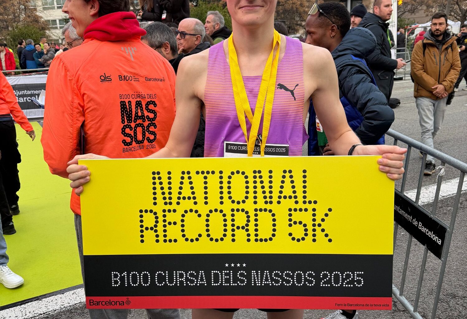 Sport, Løp | Tuv Myhre satte norsk rekord i gateløp nyttårsaften – slått av Gjert Ingebrigtsen-elev