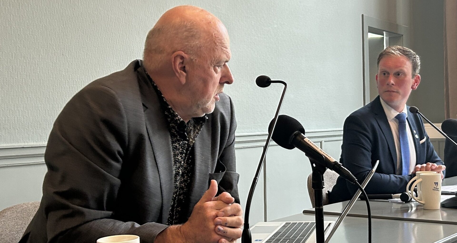 Har fått tilbod frå tre rekrutteringsbyrå - Sogn Avis