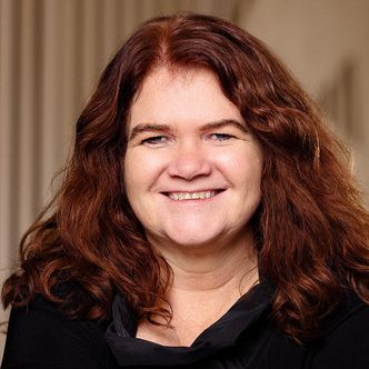 Kristin Bremer Nebben leder Drivkraft Norge, bransjeforeningen for selskaper som selger flytende drivstoff og lading. Foto:  Drivkraft Norge