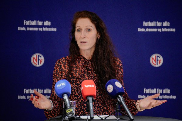 Oslo 20251211.
President i Norges Fotballforbund, Lise Klaveness under en pressekonferanse på Ullevaal Stadion om oppsummerer 2025-sesongen og utsikter mot VM-året 2026.
Foto: Stian Lysberg Solum / NTB
