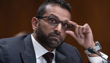 Uro og misnøye preger FBI under Patel