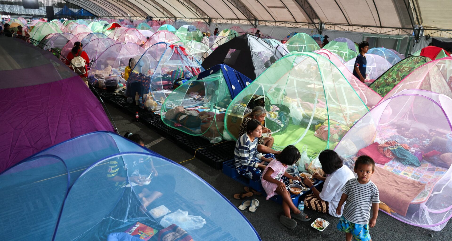 Utenriksdepartementet, Thailand | Utenriksdepartementet skjerper reiseadvarslene for Thailand og Kambodsja