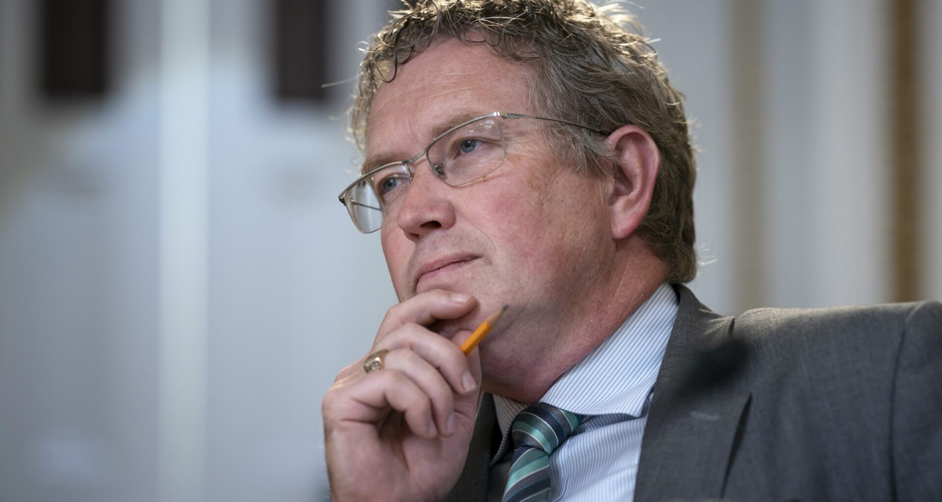 Fremmer lovforslag om trekke USA ut av NATO: – Skal ikke forsvare sosialistiske land