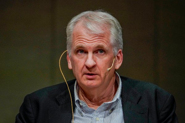 Oslo 20250128. 
Historieprofessor og forfatter Timothy Snyder under Tankesmien Agendas arrangement Agenda i Universitetets Aula.
Foto: Ole Berg-Rusten / NTB