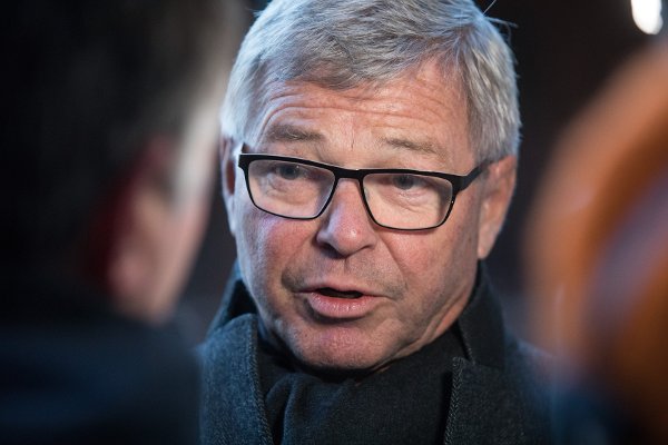 Oslo 20171210.
Nobels fredspris 2017 til Den internasjonale kampanjen for forbud mot atomvåpen (ICAN). Kjell Magne Bondevik etter seremonien i Oslo rådhus søndag.
Foto: Audun Braastad / NTB