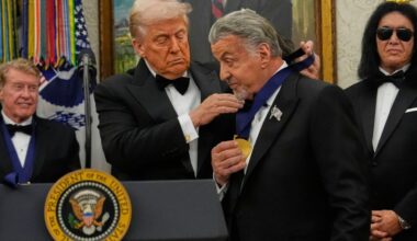 Trump hedret Sylvester Stallone med medalje
