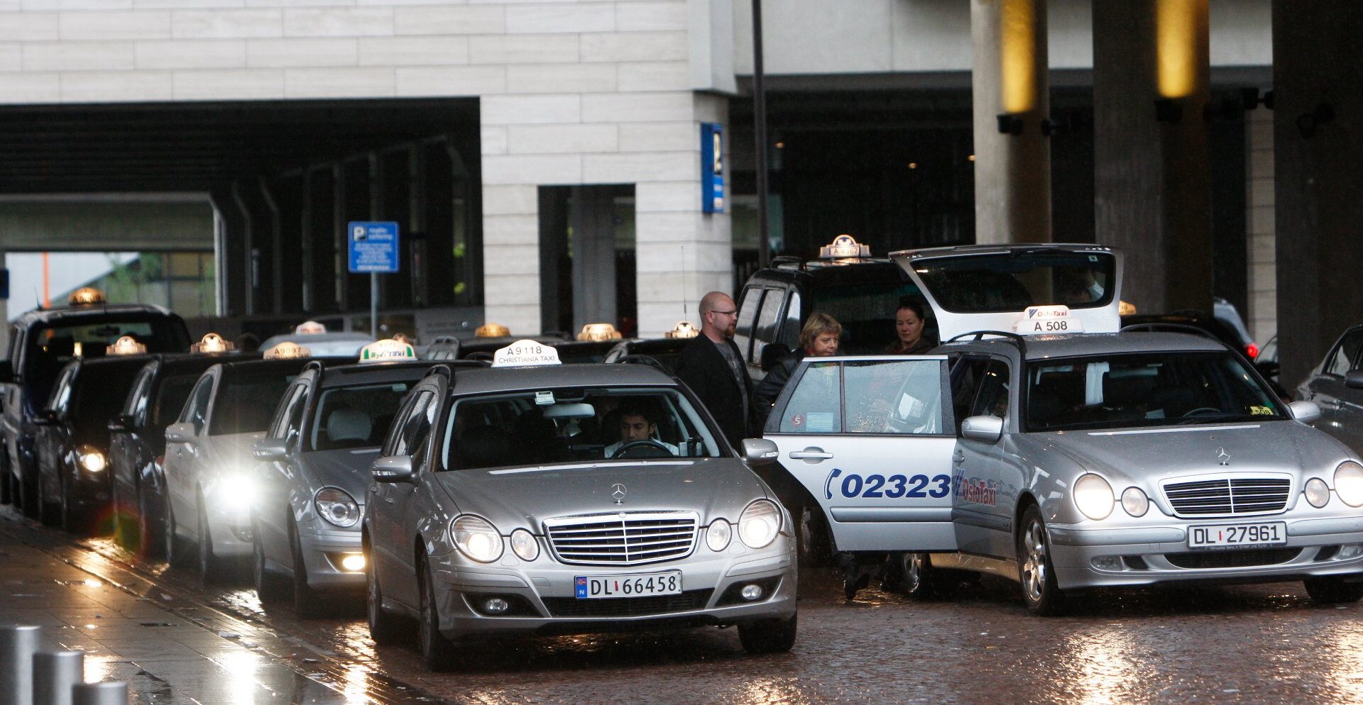 Taxi, Arbeidsforhold | Fast Travels prisliste er ikke for pyser