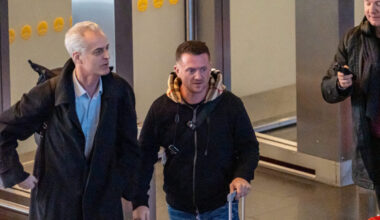 Politiet ville pågripe «Tommy Robinson» på Gardermoen: Straffedømt muslimfiendtlig aktivist slapp inn i Norge med irsk pass