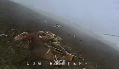 Ukraina, Russland | Russere angriper til hest: – Fullstendig tilbakestående