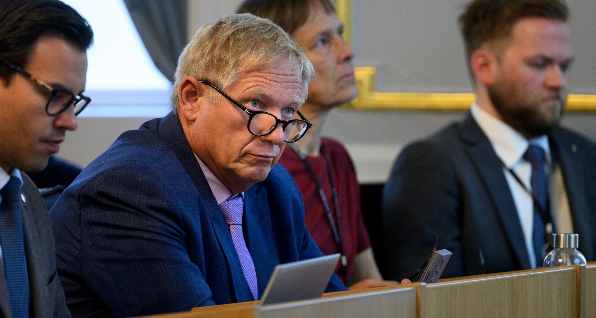 Nyheter, Politikk | Tystad mener kommunen fremstår uproff: – Hun må ikke gi fra seg noe som helst - Bergensavisen