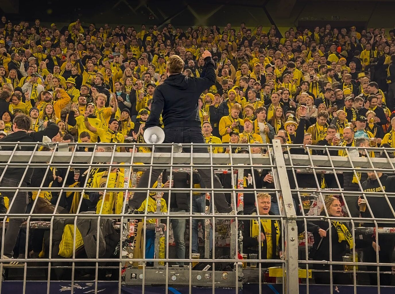 Debatt, Glimt-supportere | I Dortmund fikk vi virkelig se hva som bor i Glimt-supportere