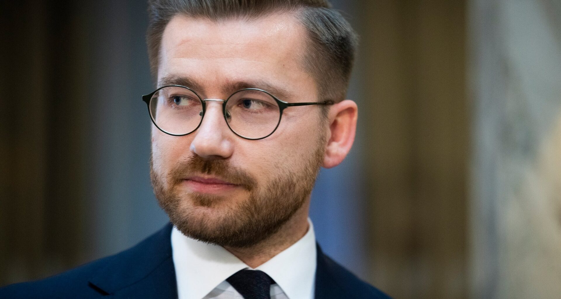 Politikk, Nordfjord | Sveinung Rotevatn gir seg i politikken – går til toppjobb