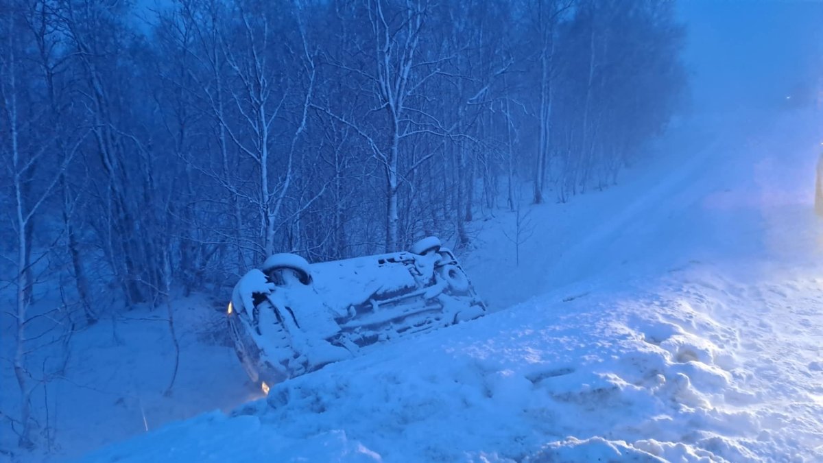 Uvær, Storm | Hagler inn med skademeldinger etter uværet - Nordlys