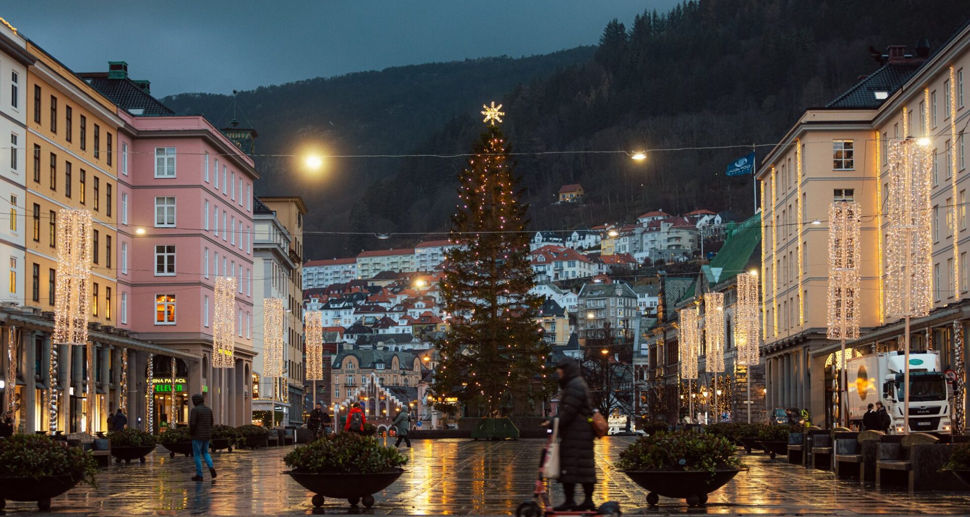 Vær, Bergen | Varmeste førjulstid noensinne i Bergen