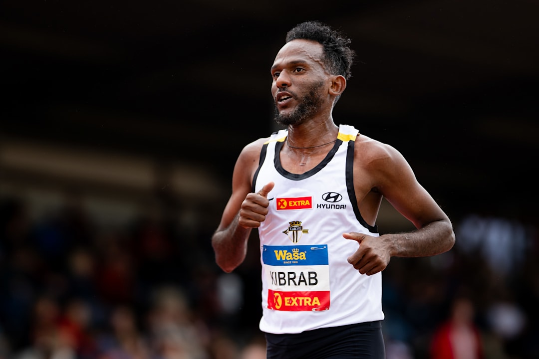 Awet Kibrab: Friidrettsforbundet snur etter norsk rekord på maraton i Valencia