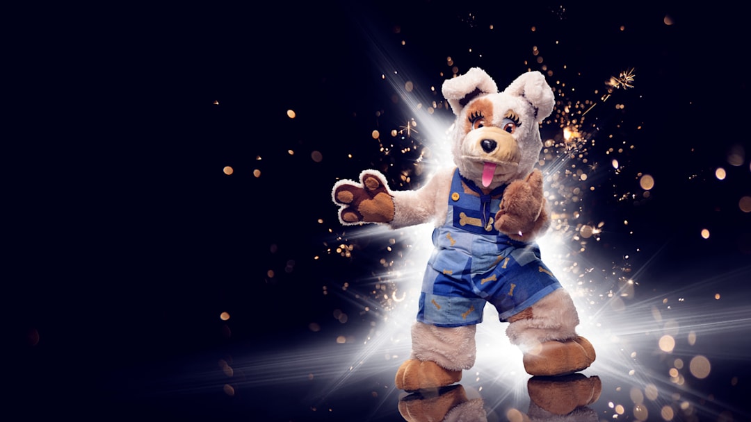 I kveld faller de siste maskene