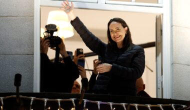 Fredsprisvinneren i Norge etter dramatisk flukt