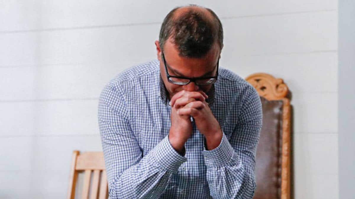 Vesam Haydari i Førde kyrkje