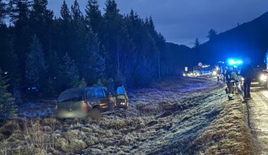 Trafikk, E39 | Svært glatt på E39 – éin bil har køyrt av vegen