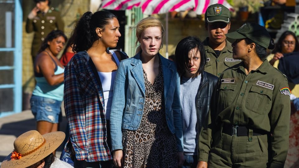 Flukten fra Bolivia, Serieguiden | Flukten fra Bolivia: Reddes av gode skuespillere