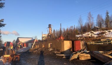 Boligbrann på Rogne: Hus tilnærmet nedbrent - Avisa Valdres