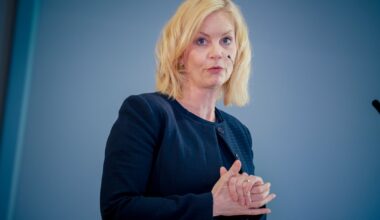 Ekspertutvalg advarer mot hjemmeeksamen