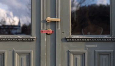 (+) Tatt med sølv­mynter verdt flere millioner - fvn.no