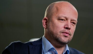 Innvandring, Senterpartiet | Vedum mener innvandring truer velferdsstaten