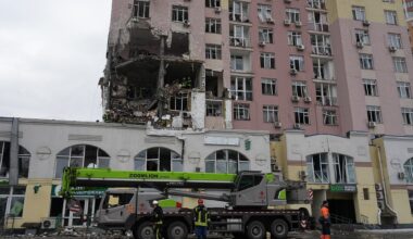 Russland, Ukraina | Over en million husstander uten strøm etter russiske angrep i Kyiv