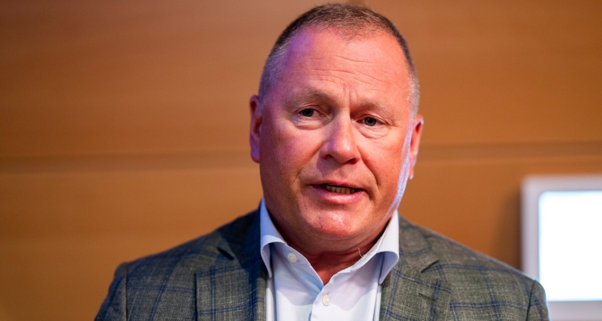 Norges Bank, Nicolai tangen | Norges Bank vil bruke 10 millioner kroner på Nicolai Tangens podkast