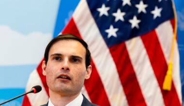 USA, FN | USA lover 2 milliarder dollar i bistand – ber FN «tilpasse seg, krympe eller dø»