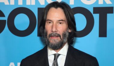 Keanu reeves, Tons of Rock